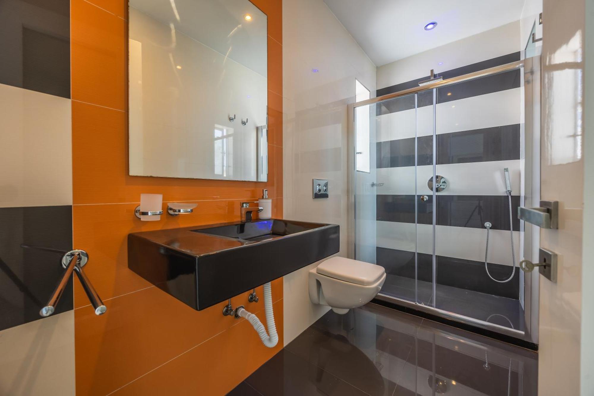 New Duplex Penthouse W Breathtaking Views By Sf Homes グジラ エクステリア 写真